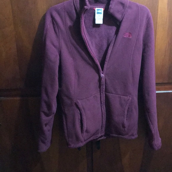 The North Face Jackets & Blazers - Maroon North Face